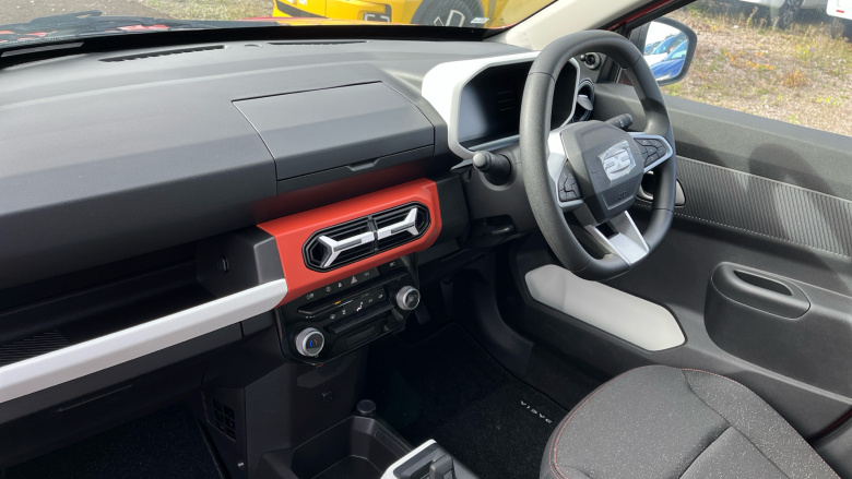 Dacia Spring 27kWh Expression 65 48kW 5dr Auto Electric Hatchback